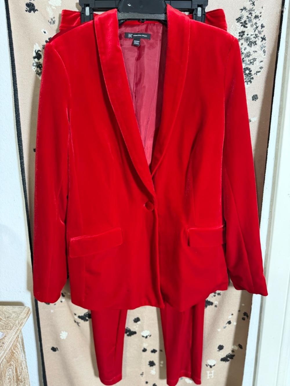 INC International Concepts Red Velvet Blazer Pants Suit Set M